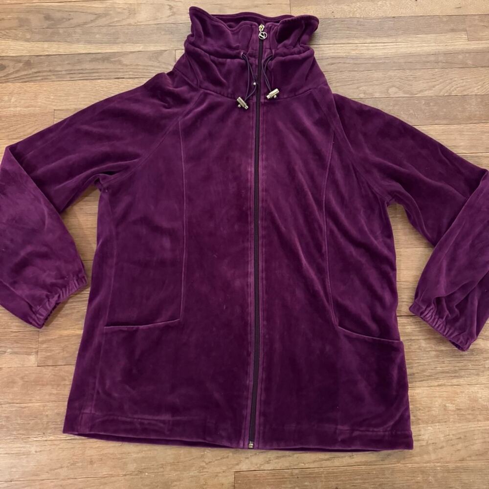 John Vass purple full zip jacket size 2 (12)
 b57